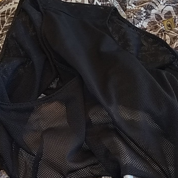 First wave Roundtree and York swim trunks. - Picture 10 of 11